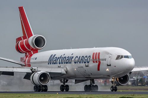 Gelande Martinair Cargo McDonnell Douglas MD-11.