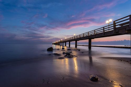 Sunrise at the pier Kühlungsborn