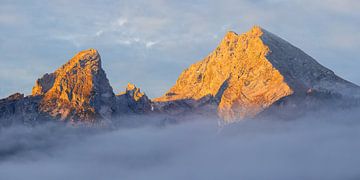 Panorama zonsopkomst Watzmann nabij Berchtesgaden van Henk Meijer Photography