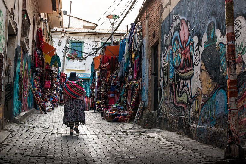 Bolivia straatbeeld van Jelmer Laernoes