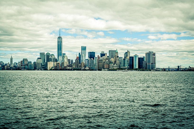 Manhattan's iconic skyline by FotoDennis.com | Werk op de Muur