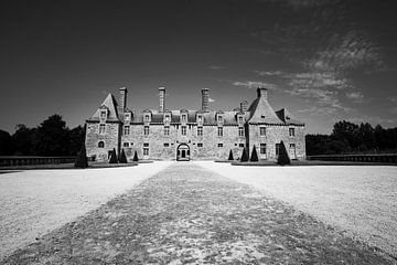 Château français en noir et blanc sur Jeroen Mikkers