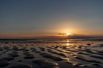 Coucher de soleil sur la plage de la mer du Nord