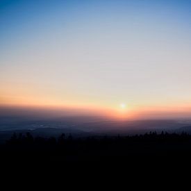 Zonsopgang in het Harzgebergte van Mike Ahrens