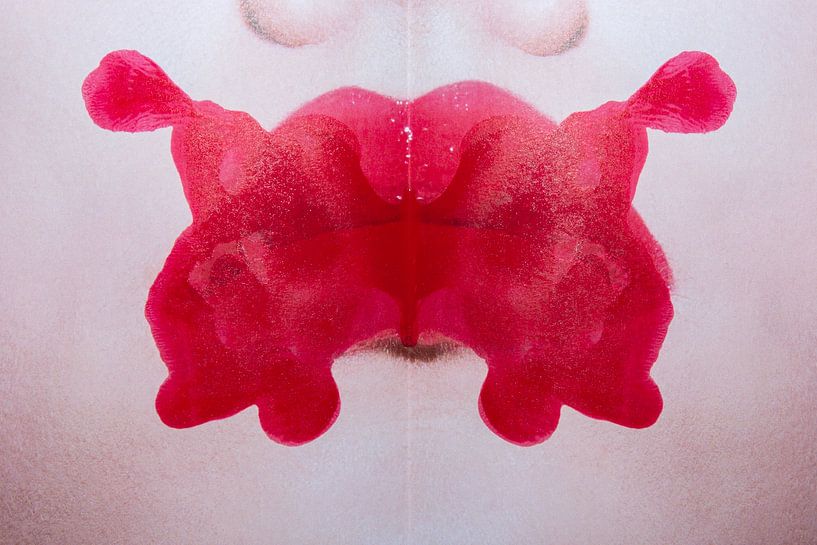 Red Lips by Eline De Bruijn