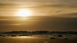Sonnenuntergang Nordseeküste Seaside Niederlande Gold Splash 16x9