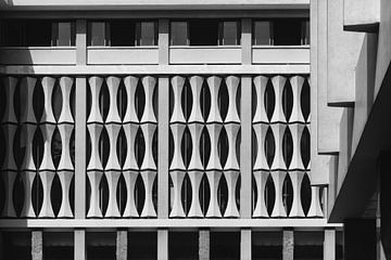 Brutalist Series - Independence Palace van Insolitus Fotografie