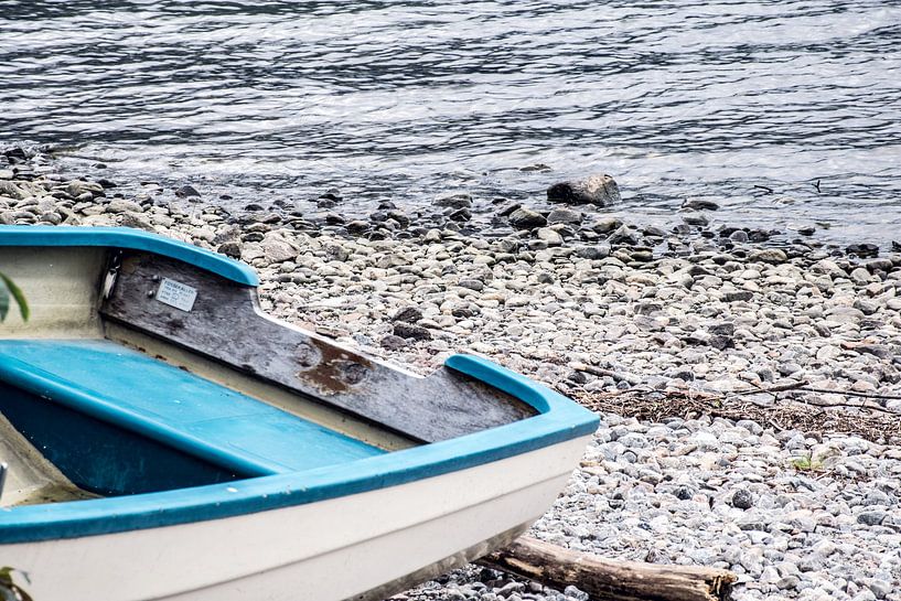 Boat by Inge Smit
