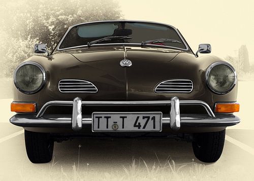 VW Karmann-Ghia (Type 14) in antique