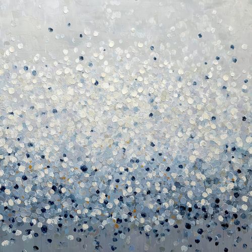 Dance of white and blue