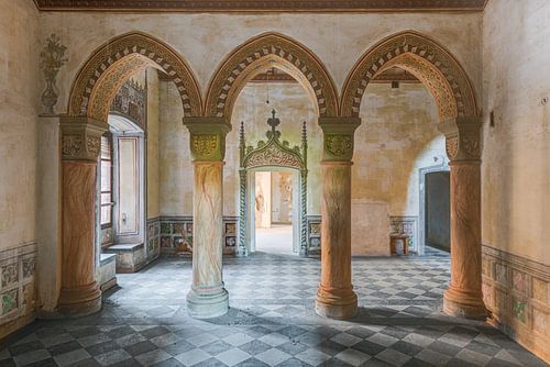 Castle with Pillars by Perry Wiertz