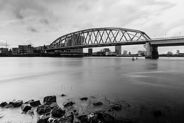 Spoorbrug Nijmegen van PIX STREET PHOTOGRAPHY