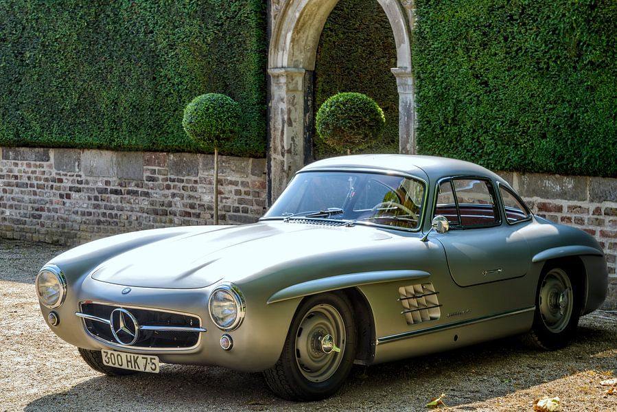 Mercedes-Benz 300SL Gullwing classic sports car by Sjoerd van der Wal ...