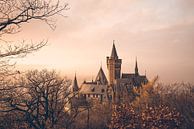 Kasteel Wernigerode zonsondergang en mist van Oliver Henze thumbnail