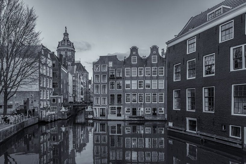 Oudezijds Voorburgwal en Zeedijk in Amsterdam - 4 van Tux Photography