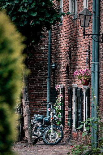 Das einsame Motorrad