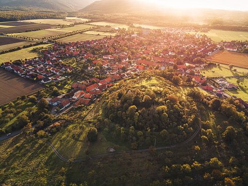 Sonnenuntergang über Stapelburg