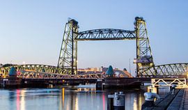 Railway bridge "de Hef" by Roy Hollander