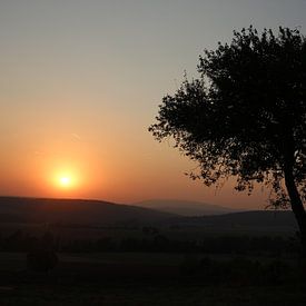 Coucher de soleil en été en direction de la Rhön sur Martin Flechsig