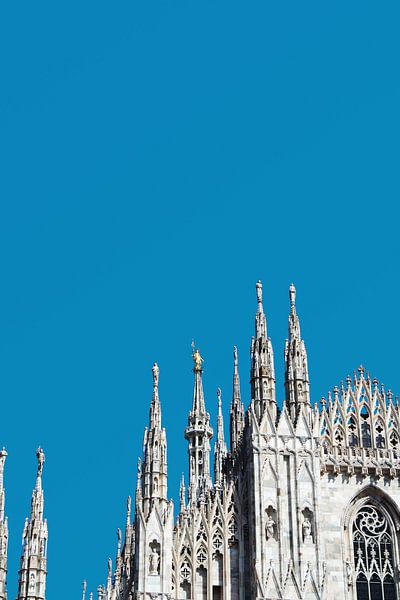 Milan by Hello Pompoyo