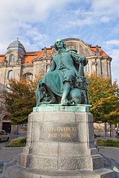 Magdebourg : Monument à Otto von Guericke sur t.ART