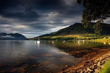 Humeur matinale au Loch Goil sur Jürgen Wiesler