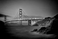 SAN FRANCISCO Golden Gate Bridge & Baker Beach | Monochrome by Melanie Viola thumbnail