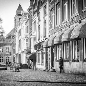 De Groote Sociëteit aan het Vrijthof, Maastricht van Streets of Maastricht