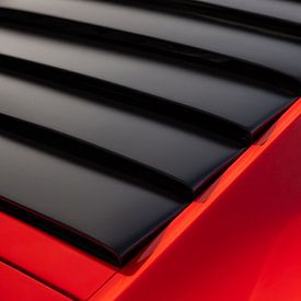 Detail van de Lamborghini P400 Miura SV. van Simon Peeters