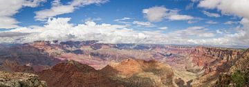 Uitzicht over de machtige Grand Canyon