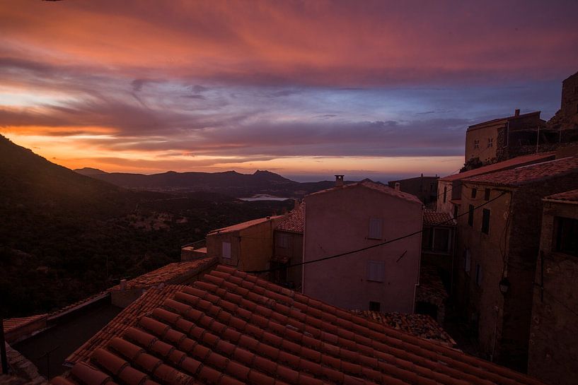 Zonsondergang Corsica, Frankrijk van Rosanne Langenberg
