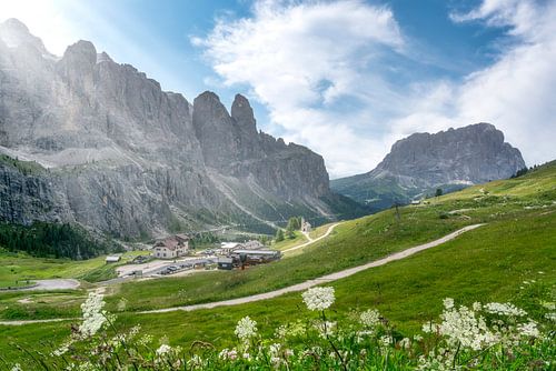 Die Gipfel der Sellagruppe über dem Grödnerjoch, Dolomiten von Stefano Orazzini