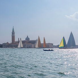 Segelregatta in Venedig I von Nina Rotim