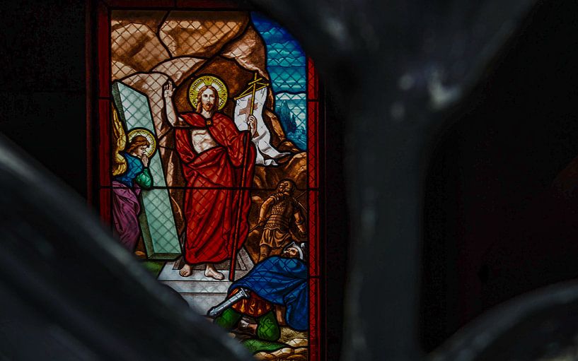 Père laughing cemetery by Mike Broers