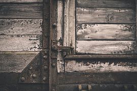 Verweerde Historische Treinwagon by Kees van der Rest