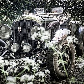 Big 1927 Bentley 4.5L by Rene Jacobs