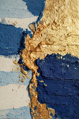 L'or et le bleu en équilibre