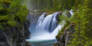 Panorama des Rjukandefossen-Wasserfalls, Buskerud, Norwegen