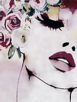 Frühling | Porträt einer Frau mit bunten Blumen um ihr Gesicht