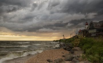 Setting sun by Simone Koster