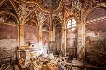 Lost Place - verlassene Kirche - Kapelle von Gentleman of Decay