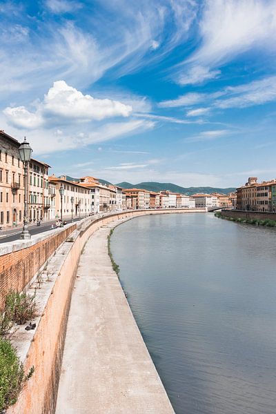 Pisa, am Fluss Arno, Italien von Gaby Fotografie