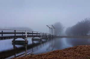 Brug in de mist