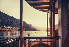 Panorama Fahrt im Morgengrau auf der Elbe in Bad Schandau von Jakob Baranowski - Photography - Video - Photoshop