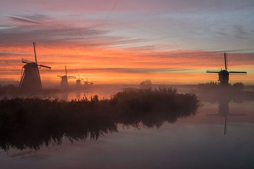 kinderdijk on fire