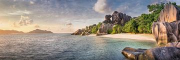 Paradijselijk strand op de Seychellen van Voss Fine Art Fotografie