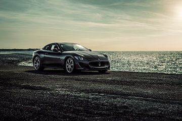 Sunset Dragrace Maserati von Gijs Spierings