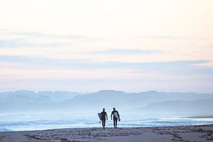 Les surfeurs en Australie sur Mark Thurman