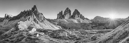 Dolomieten met de Drie Pieken in zwart en wit.