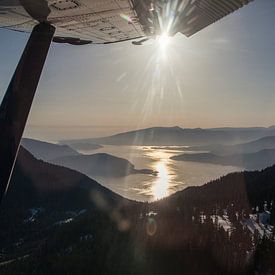 Uitzicht vanuit een vliegtuig von Irene Hoekstra